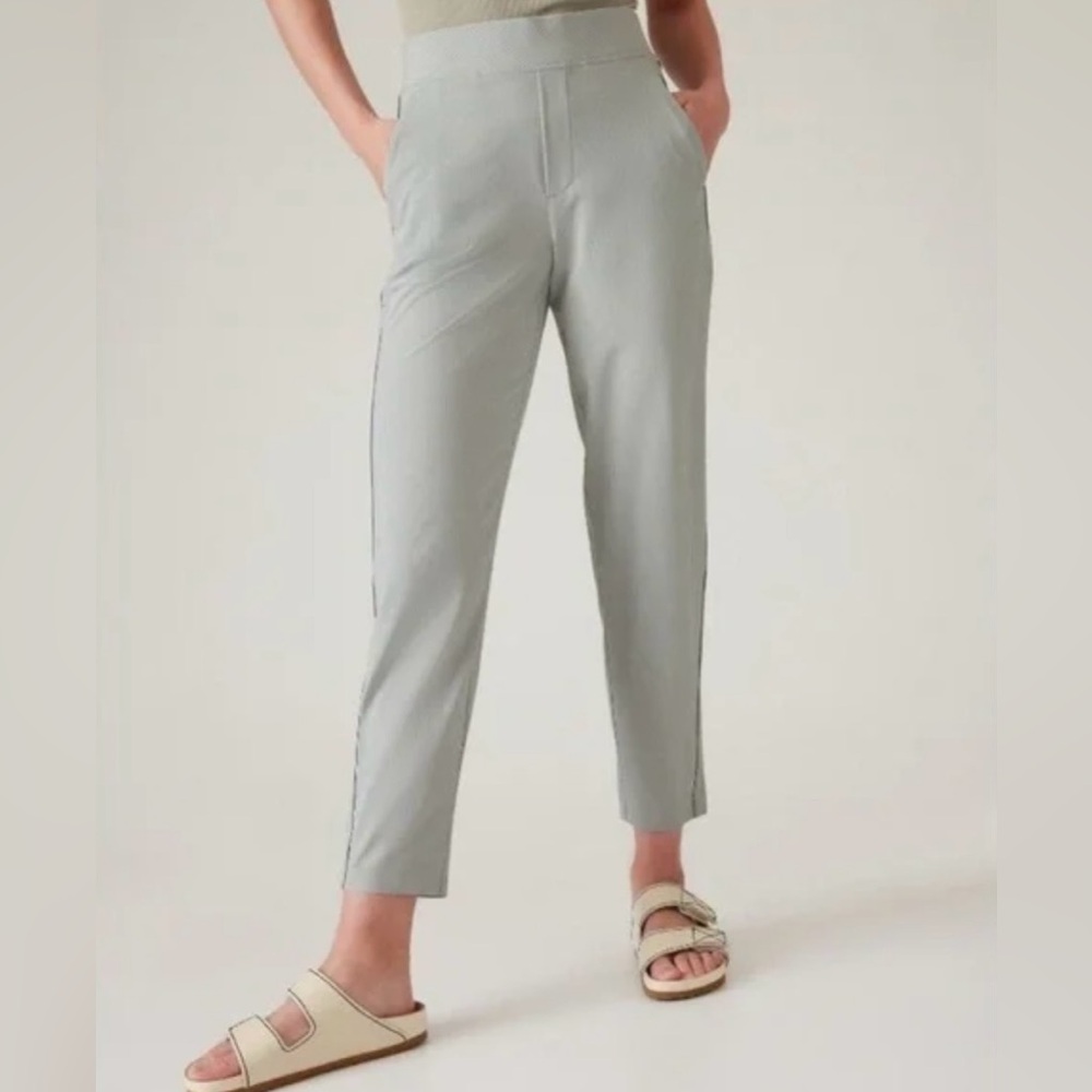 NWOT Brooklyn Textured Ankle Pant in City Stripe Green/White Striped